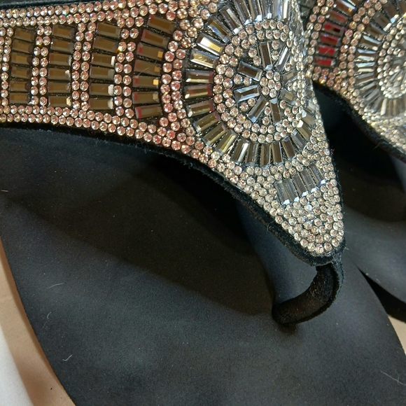 Yellow Box Black and Silver Sparkly Women's Sandals - Picture 6 of 8